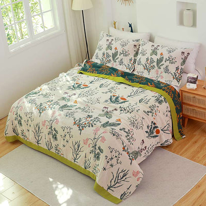 Wendbare weiche Steppdecke aus Baumwolle mit Blumen und Pflanzen