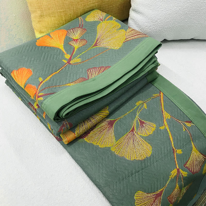 Wendesteppdecke aus Jacquard-Baumwolle mit Ginkgoblättern
