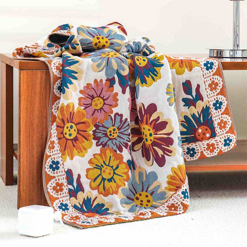 Badetuch aus weicher Baumwolle mit leuchtenden Blumen
