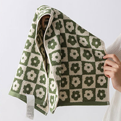 Atmungsaktives Baumwollhandtuch mit Karomuster und Blumenmuster - Grün - 70 cm x 140 cm - image 0